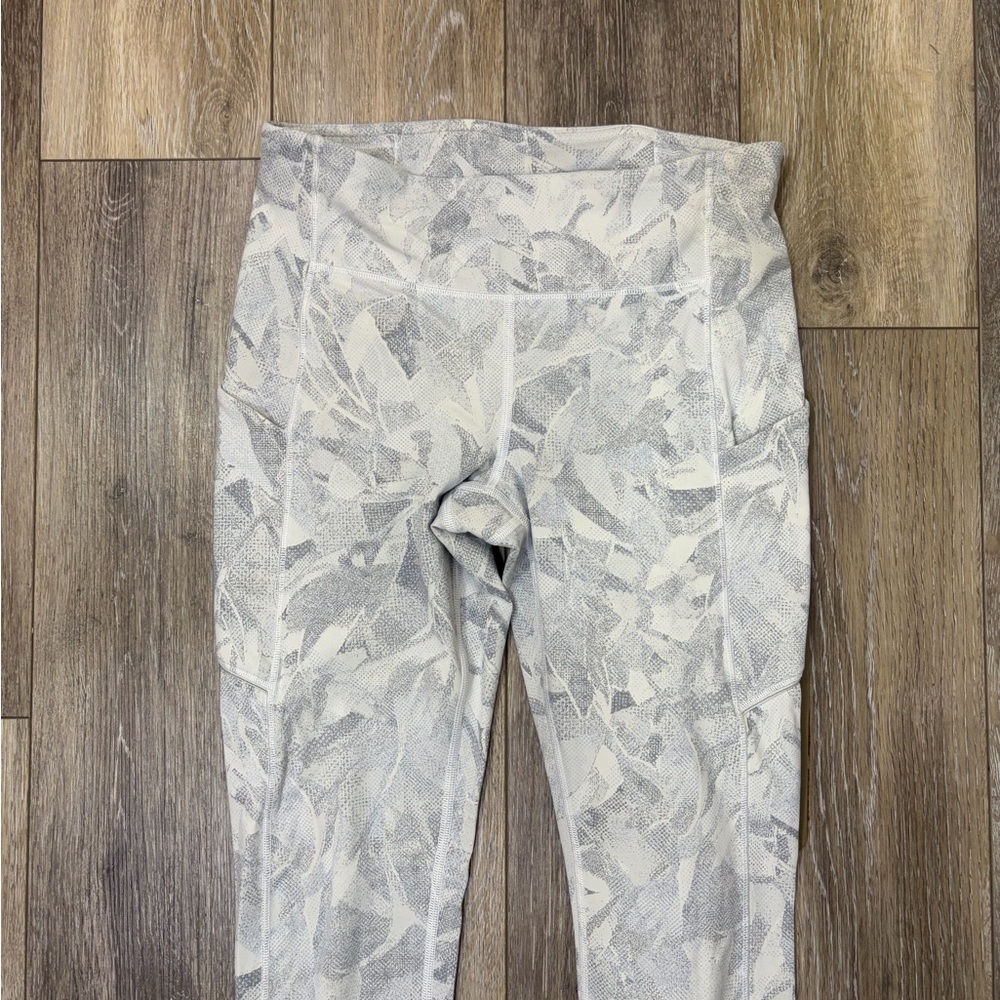 Lululemon Speed Up Tights - Picture 6 of 15